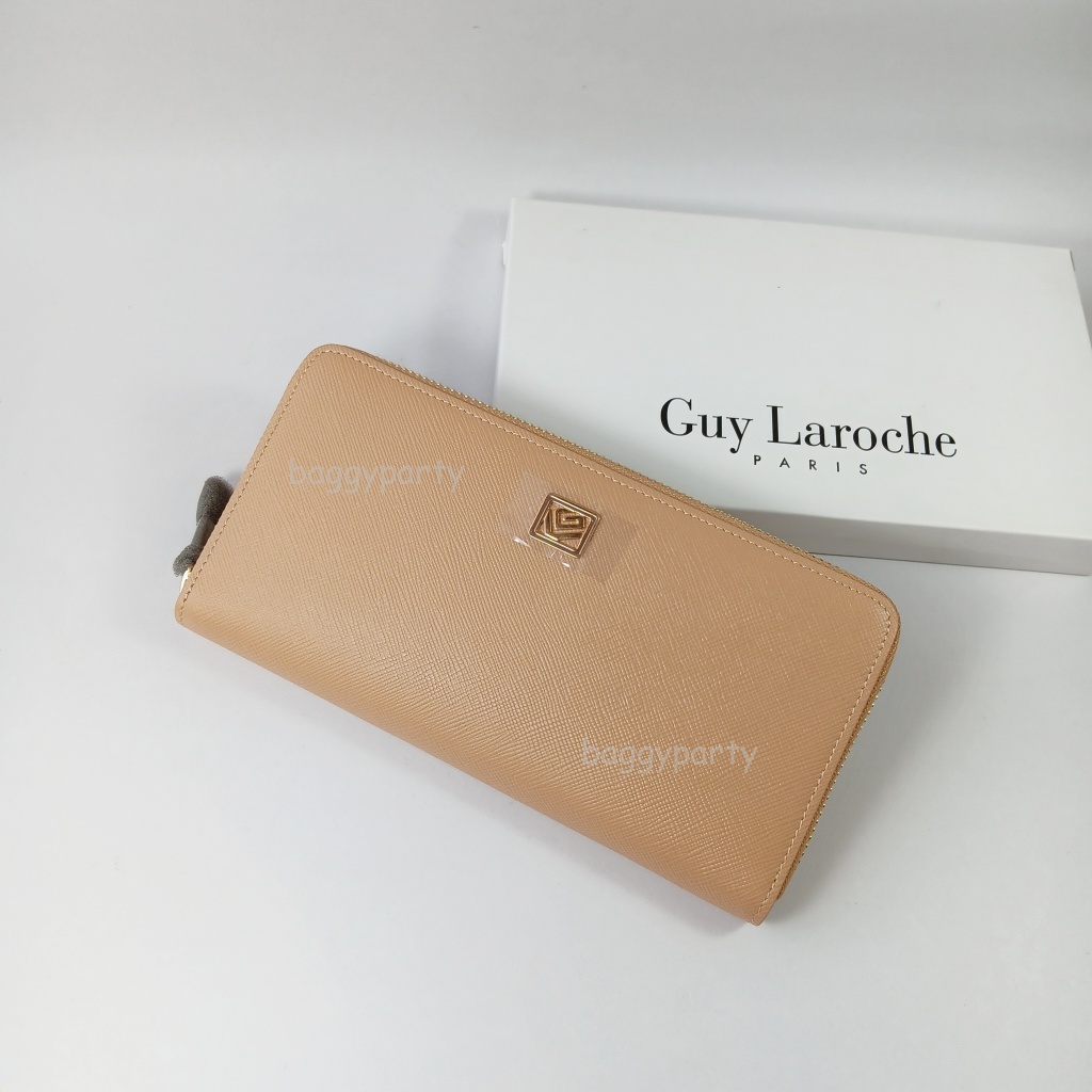 Guy Laroche แท้!! กระเป๋าสตางค์ผู้หญิง ซิปรอบ ใบยาว สีเบจ หนังลาย โลโก้ทอง หนังแท้100%