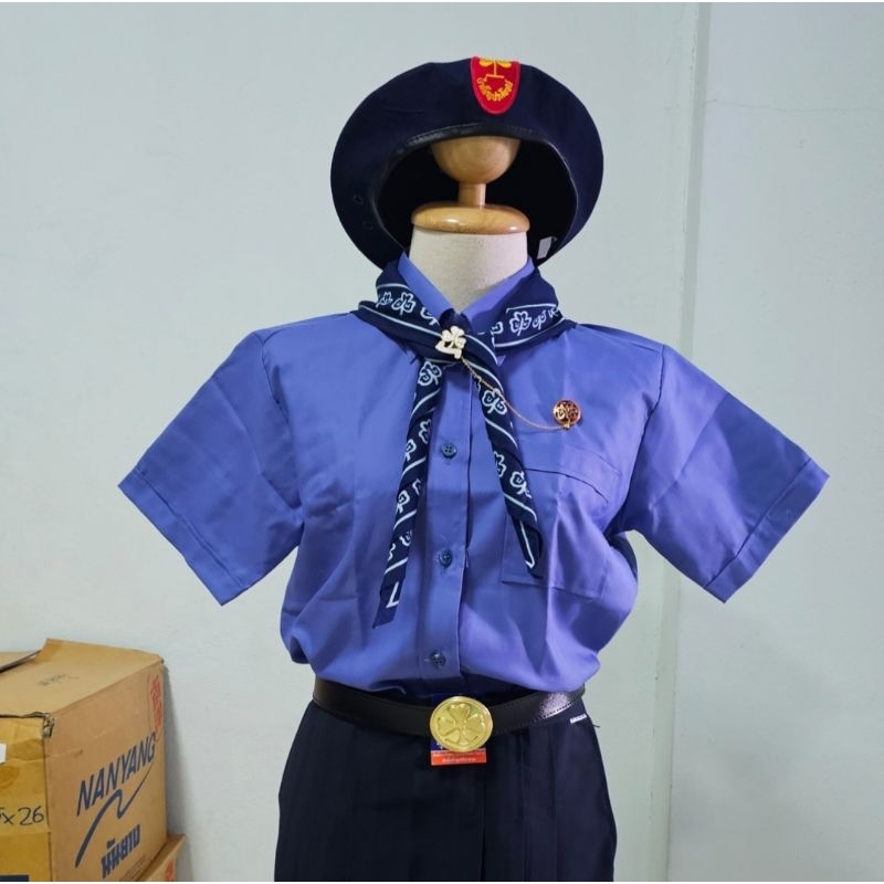 เสื้อบำเพ็ญประโยชน์ตราเรือใบ  เฉพาะเสื้อ   (ขนาดจะเล็กกว่านักเรียน โปรดอ่านรายละเอียดไซส์ก่อนสั่ง)