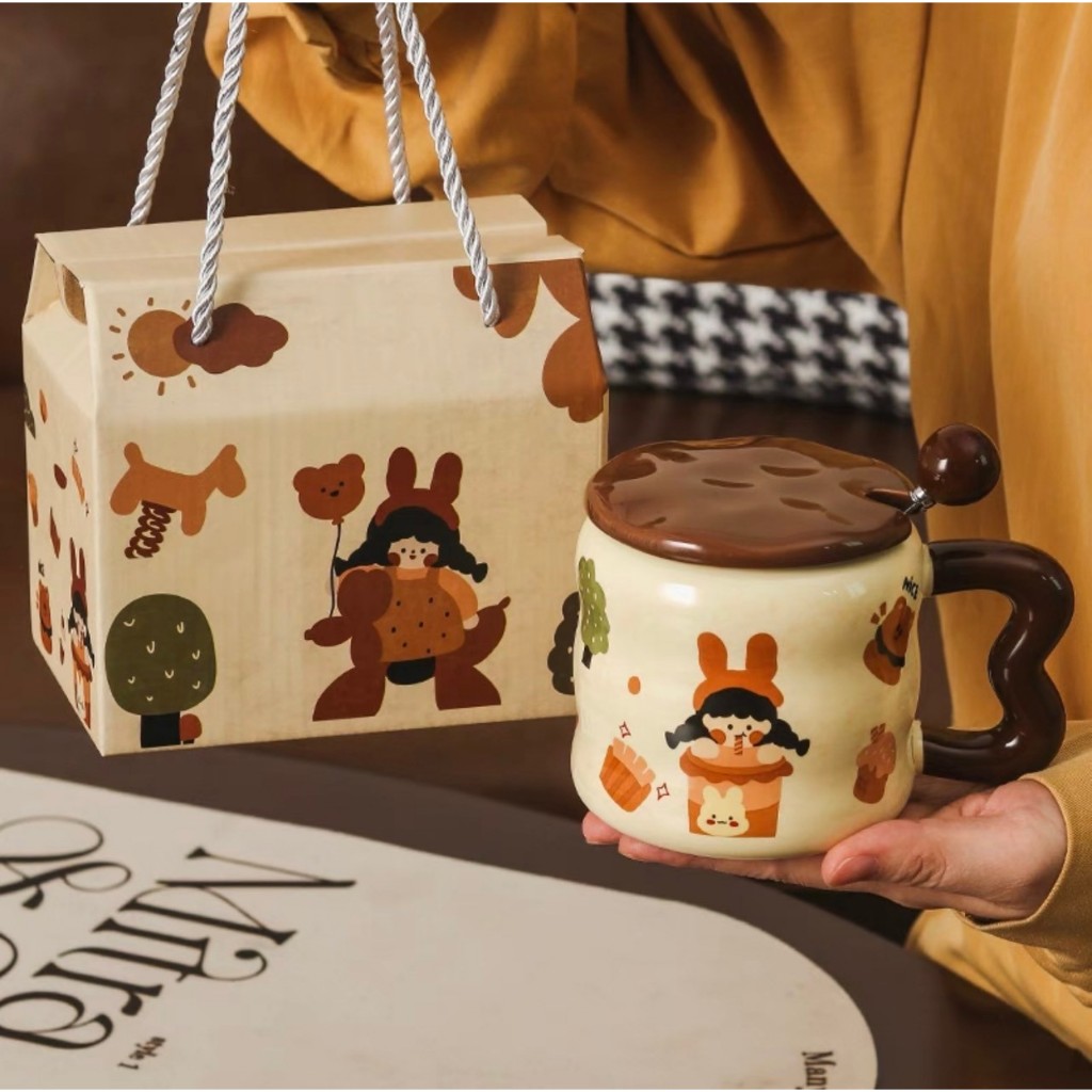 เซตแก้วกาแฟ กล่องของขวัญ ลายสาวน้อยแสนสวยทรงกลม ใช้ในบ้าน ราคาถูก