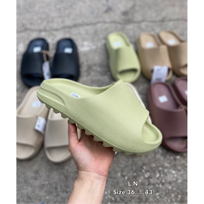 🔥รองเท้าแตะแบบสวม🔥 นิ่ม ใส่สบาย100% ใส่ได้ทั้งผู้ชายและผู้หญิง[36-43]✔️