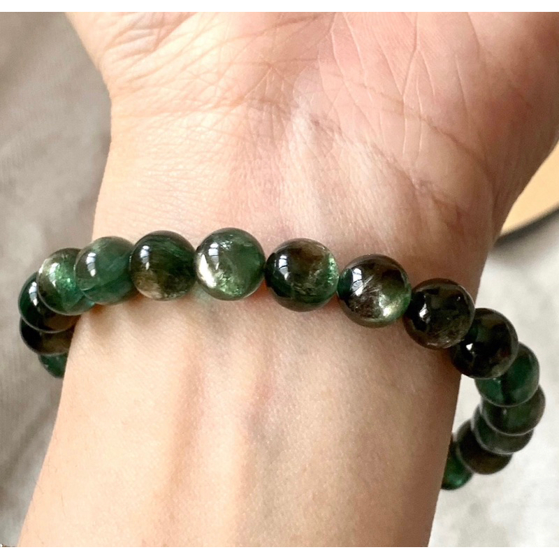 Rare Green Lepidolite 10 mm Bracelet Ultra High  Rare Green Gem Lepidolite Bracelet 10 mm for Healing, Worry, Dependency - รูปที่ 7