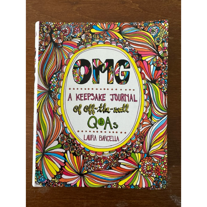 หนังสือภาษาอังกฤษ OMG A Keepsake Journal of Off-The-Wall Q&As มือ 2
