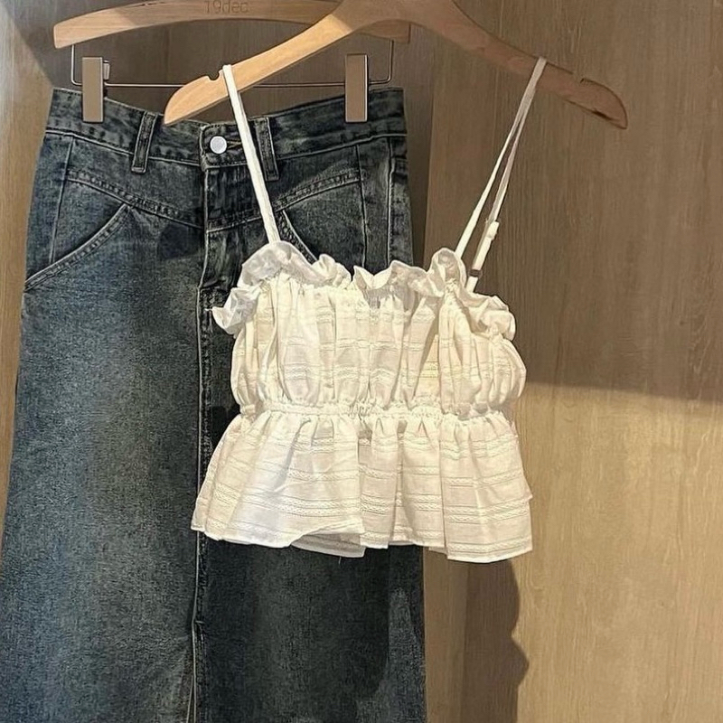 ส่งต่อ เสื้อสายเดี่ยวขนมจีบ จากร้าน 19decourday