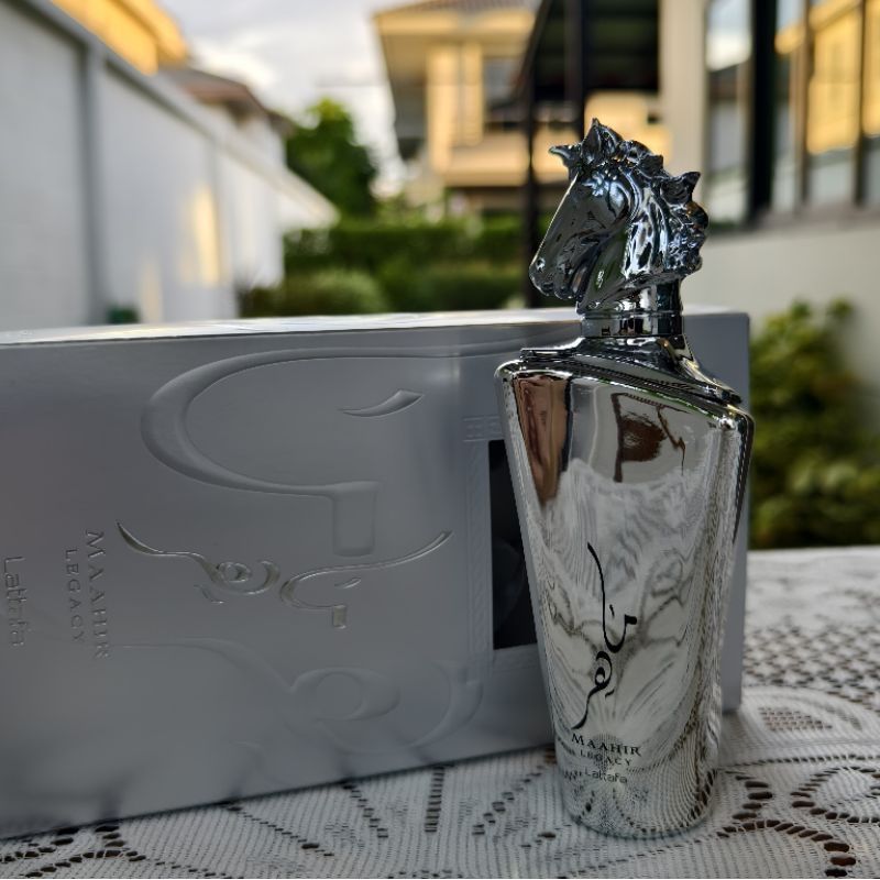 [สั่งผ่าน VDO ลด 30%]น้ำหอมอาหรับ Maahir Legacy by Lattafa