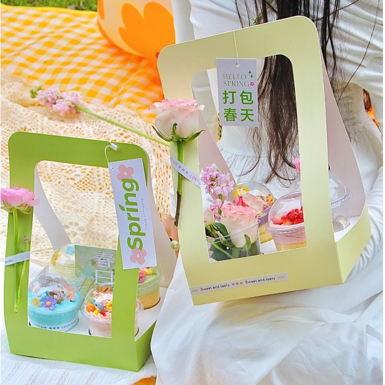 (ขายราคาส่ง5ชิ้น) กล่องจัดดอกไม้ กล่องกระดาษถือ กล่องของขวัญ 4หลุม สไตล์มินิมอลน่ารัก พร้อมส่ง