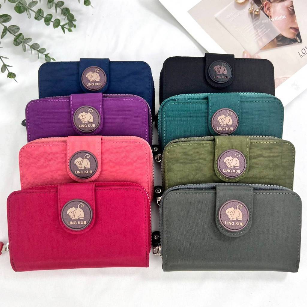 กระเป๋าสตางค์ 2 พับกลาง ขนาด 6 นิ้ว บุฟองน้ำกันกระแทก น้ำหนักเบา มีช่องใส่การ์ด 7 ช่อง KB4009