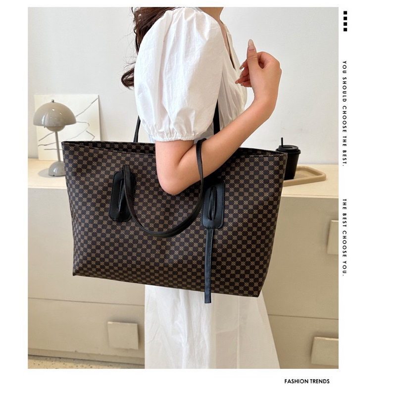 B2-กระเป๋าแฟชั่น กระเป๋าถือสะพาย มี2สี