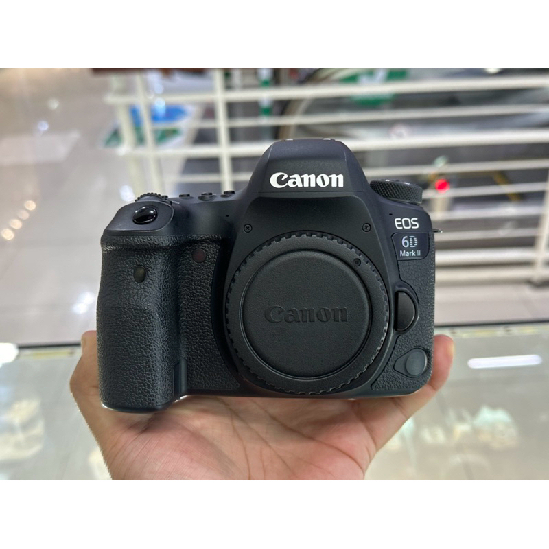 CANON 6D Mark ii (BODY)