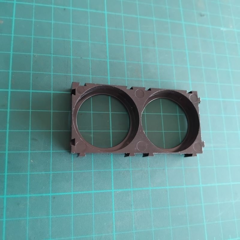 รางใส่แบต 32700  2ช่อง