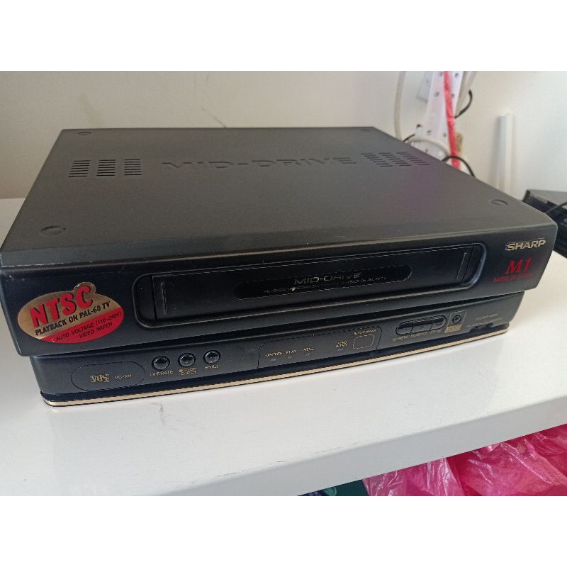 เครื่องเล่นวีดีโอ Sharp VDO VHS ระบบMono ผลิตในญี่ปุ่น ใช้งานได้ปกติ