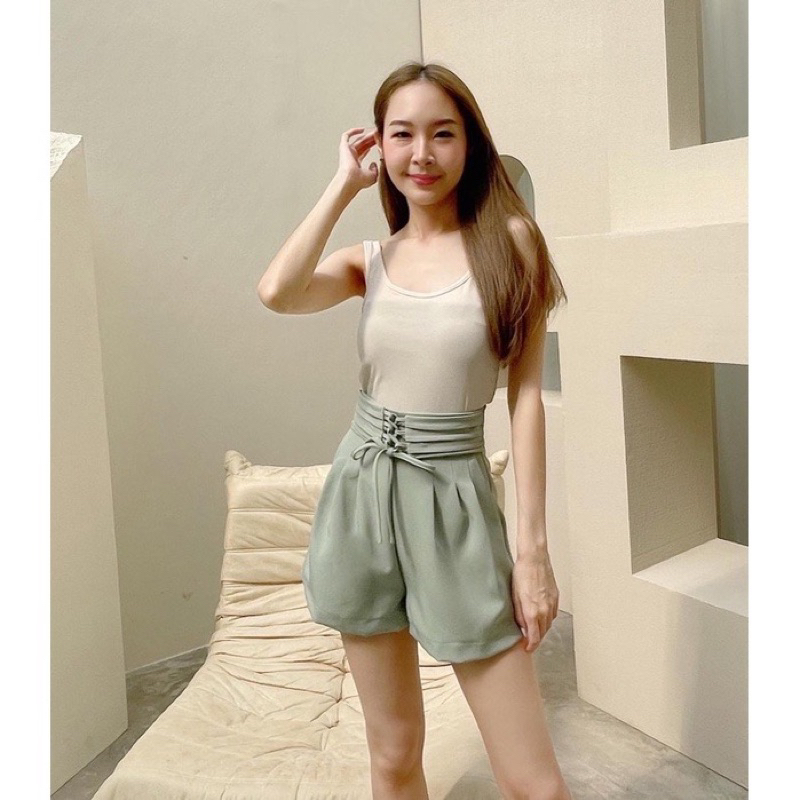 กางเกงขาสั้นจากร้าน taya.fabrique