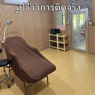 วอลเปเปอร์ติดพื้น ลายไม้ กันลื่น ทน ติดง่าย แถมฟรีแผ่นรีด มีกาวในตัว สติกเกอร์ติดพื้น วอลเปเปอร์ติดผนัง สติกเกอร์ติดผนัง
