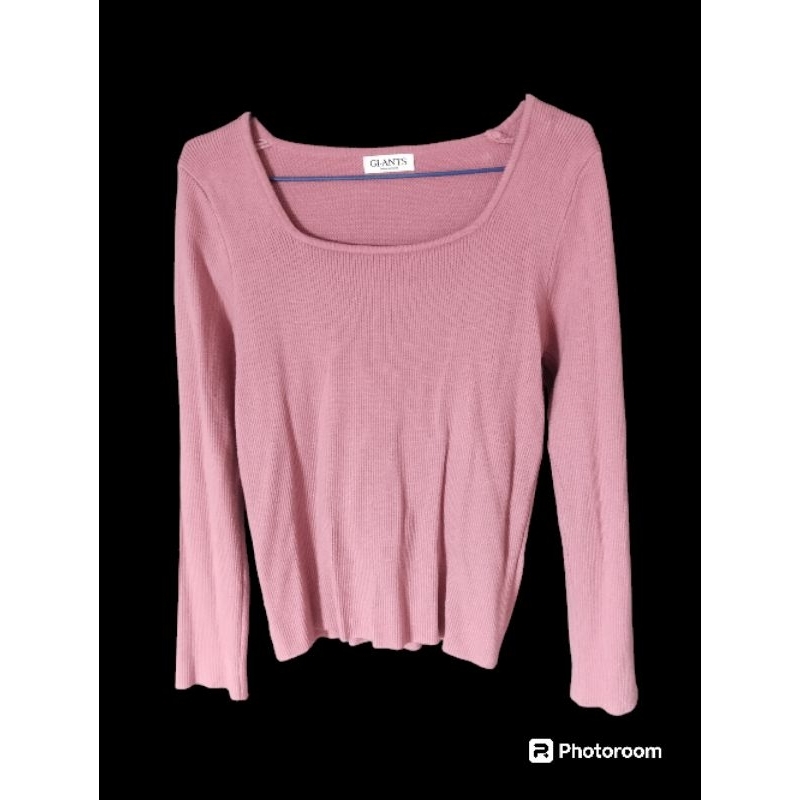 เสื้อไหมพรมผ้าสลิมนุ่มนิ่ม คอเหลี่ยมแขนยาวมือ1ป้ายGi-ant