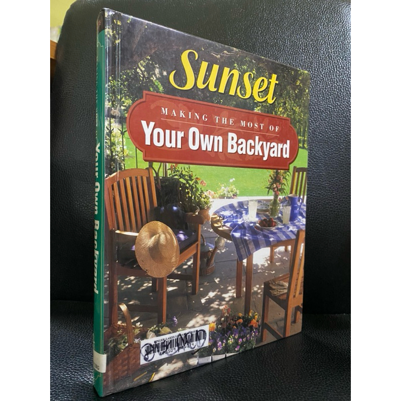 (หนังสือภาษาอังกฤษพร้อมส่ง)MAKING THE MOST OF Your Own Backyard (R5)