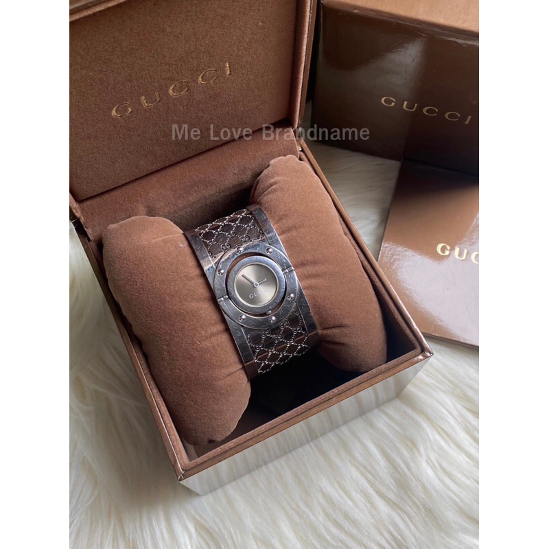 Gucci Twirl 33 mm lady watch (รับประกันสินค้าแท้)