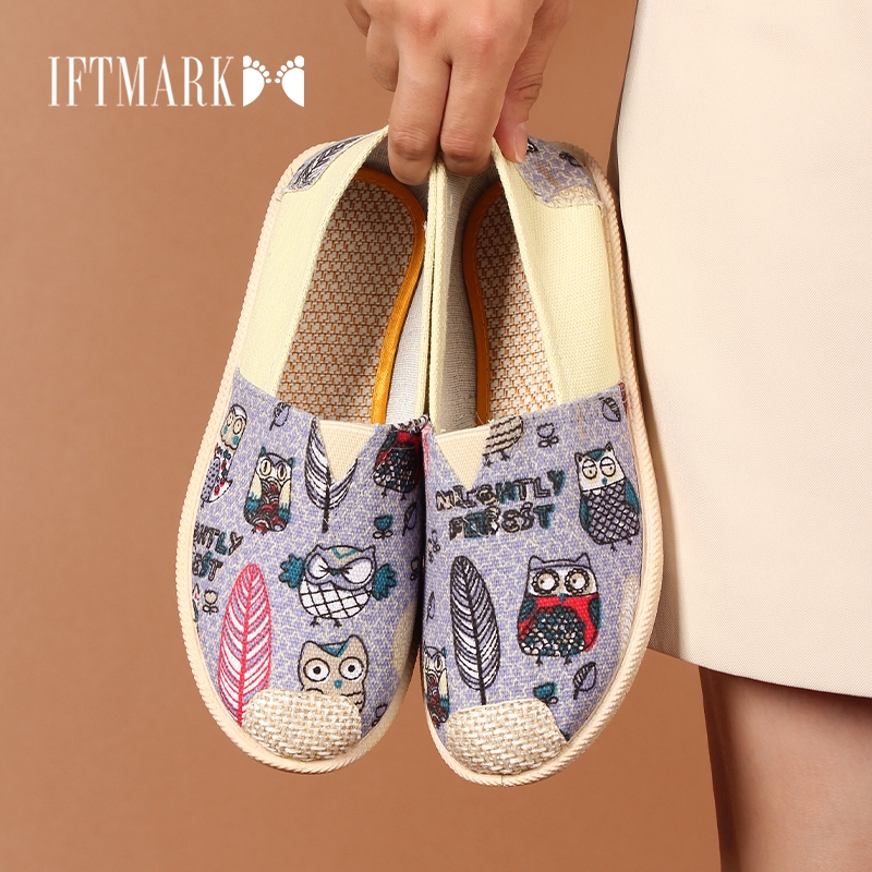 IFTMARK รองเท้าผ้าใบ ทรงสลิปออน ลายกราฟฟิกน่ารัก วัสดุคุณภาพดี เบา นุ่ม ใส่สบาย  รองเท้าสลิปออน ผู้หญิง[ส่งเร็วพิเศษ]