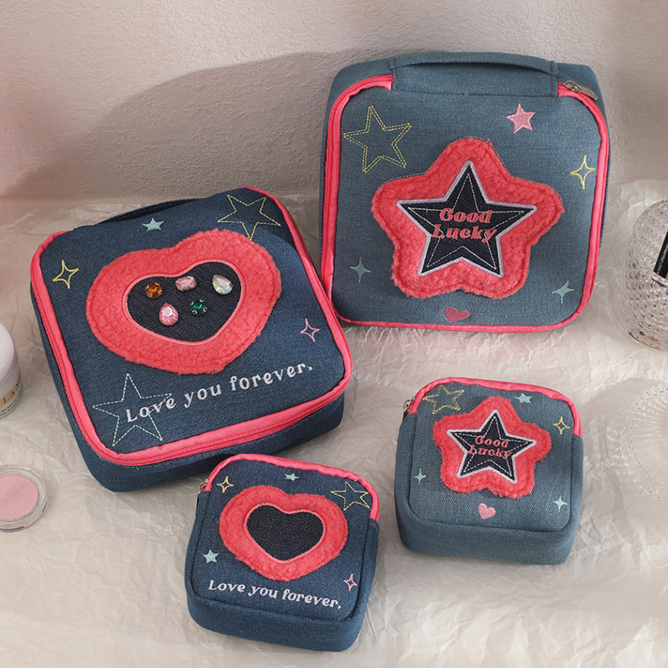 Denim Hisocute กระเป๋าเครื่องสำอางอเนกประสงค์แบบพกพา มี2ขนาด ผ้ายีนส์นิ่ม เก็บหูฟังใส่เหรียญ จัดระเบียบ สไตล์น่ารัก