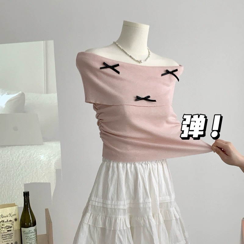 STR พร้อมส่ง💗เสื้อปาดไหล่เซ็กซี่ผู้หญิง💗แต่งโบว์ สีพื้น ผ้าไหมพรม ทรงเข้ารูป สาวอวบใส่ได้ ชุดไปทะเล สไตล์เวียดนาม - รูปที่ 3