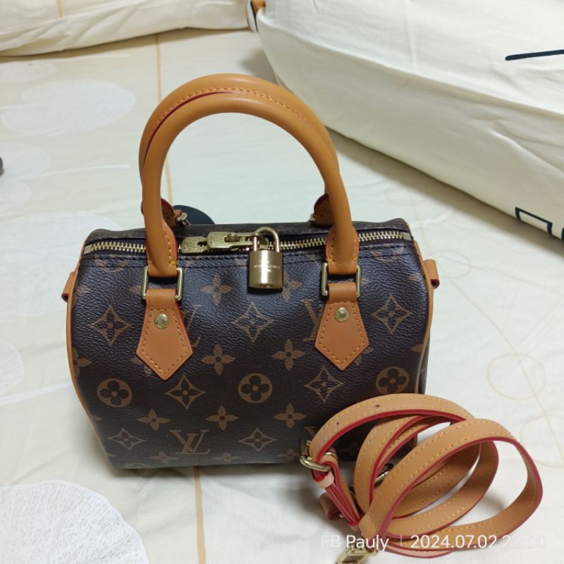 Louis Vuitton monogram canvas speedy20ba