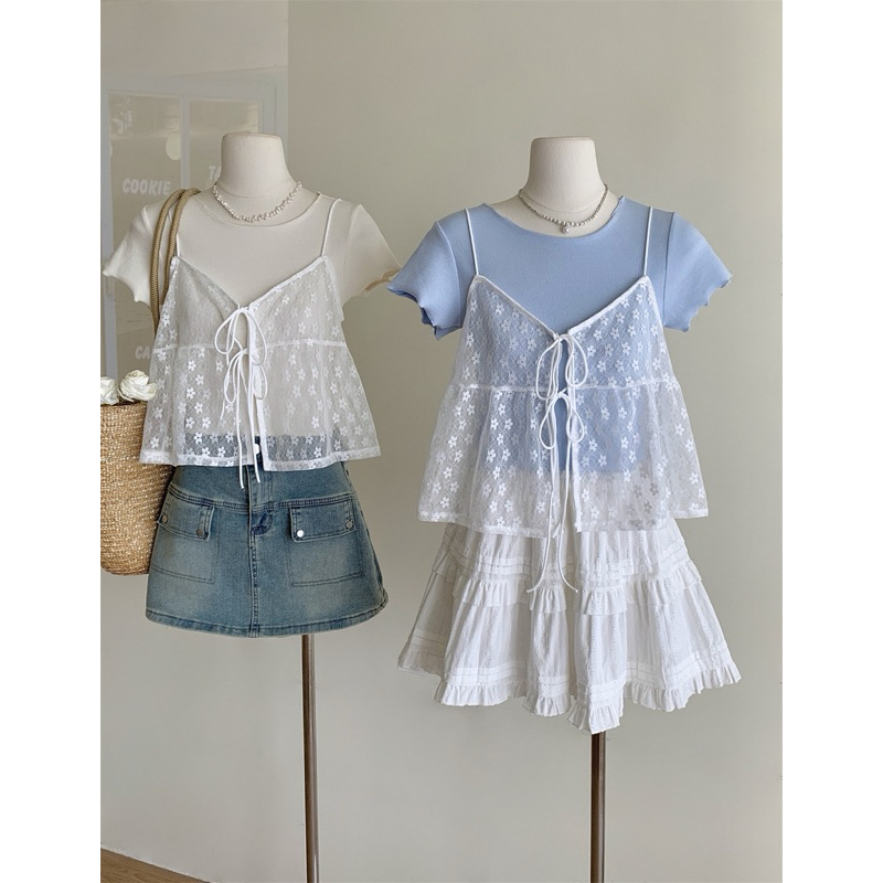 𝑇ℎ𝑒𝑦𝑜𝑢𝑟𝑙𝑜𝑜𝑘𝑠 774 #พร้อมส่ง Blossom & Tee Set เซ็ตเสื้อครอป + สายเดี่ยวลายดอกจิ๋ว (สั่งใน Live มีโค้ดลด 100฿)