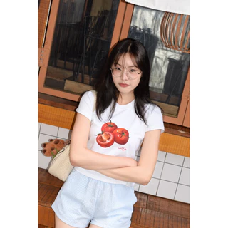resign studio เสื้อยืด baby tee ลาย tomato v2