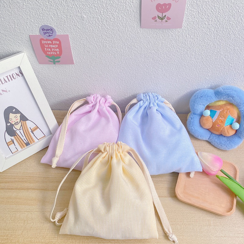 กระเป๋าหูรูดลายริ้วน่ารักกก (พร้อมส่งมีให้เลือก3สี)