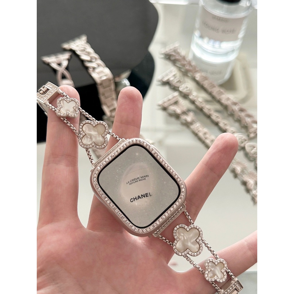 พร้อมส่ง สายนาฬิกา แบบโซ่ดอกไม้แวนคลีฟ+เคสเพชร ใช้ได้กับ Smart Watch 109 8 7 6 5 4 3 2 1 Se Ultra แล