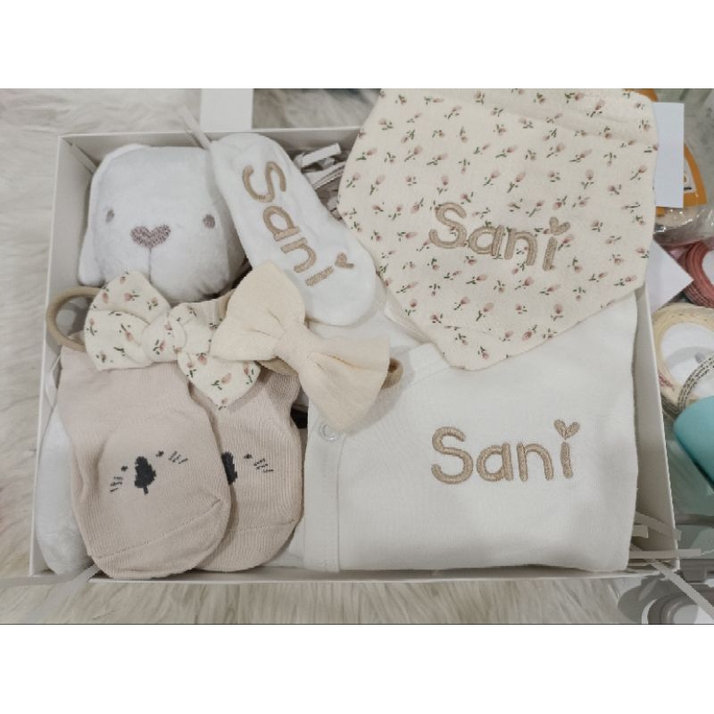เซ็ตของขวัญเด็ก เยี่ยมคลอด ฟรีปักชื่อ ของขวัญคุณแม่