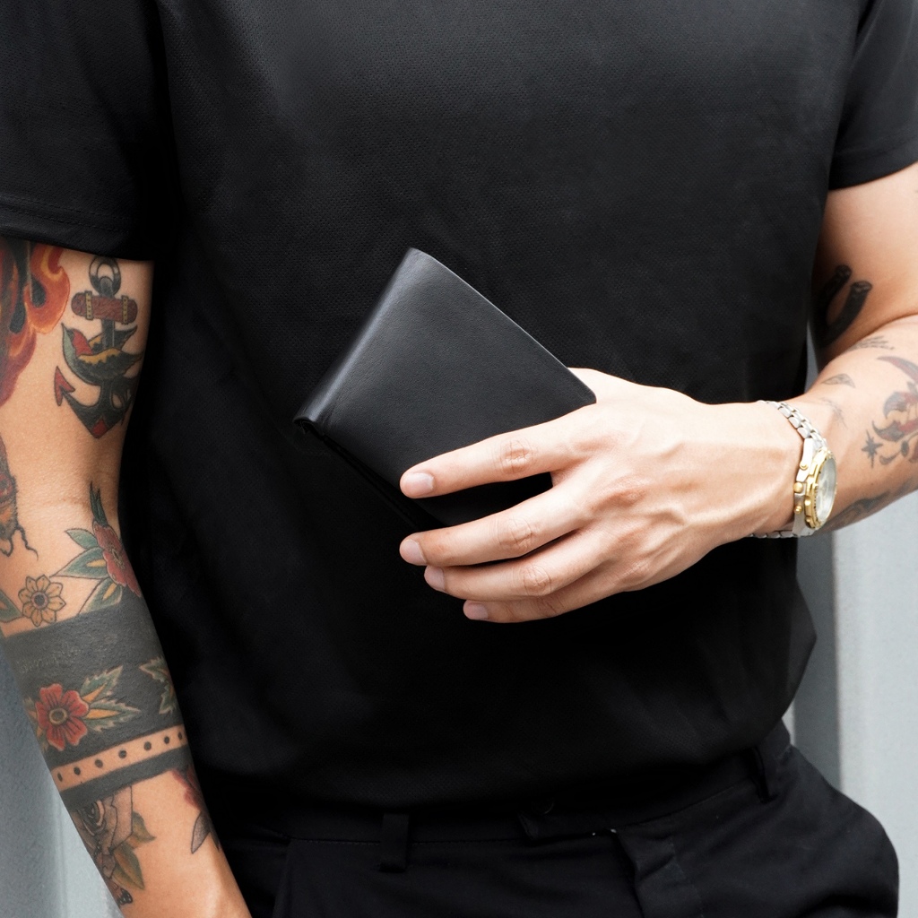 Folio :  Leen coin pocket wallet กระเป๋าสตางค์ใบสั้นสีดำ-รหัส 18073