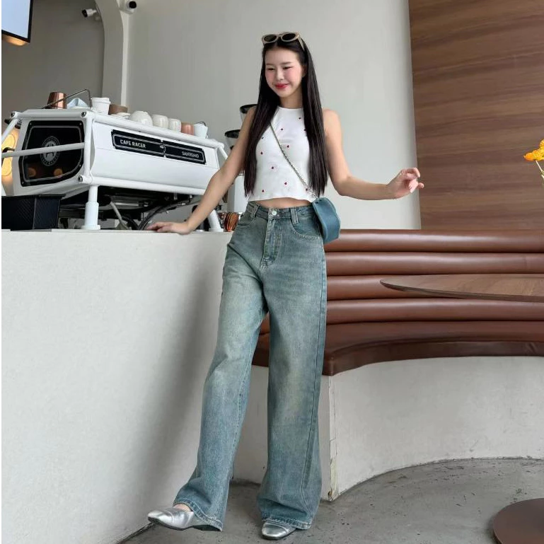 กางเกงยีนส์เอวสูง ทรงลิซ่า กระบอกใหญ่ ทรงสวย ใส่ สบาย แมทง่าย ใส่ได้ทุกลุค thumbnail 4