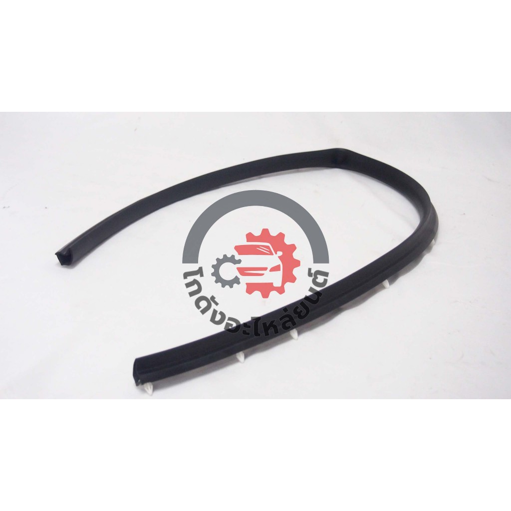 ยางใต้ฝากระโปรงหน้า ชิ้นหลัง อีซูซุ ดีแม็ก ปี 2012-2019 ISUZU D-MAX 2012-2019 โกดังอะไหล่ยนต์ อะไหล่รถยนต์ รถยนต์ ราคา ถูกที่สุด ดีลบีเคเค แกลเลอรีภาพที่ 3