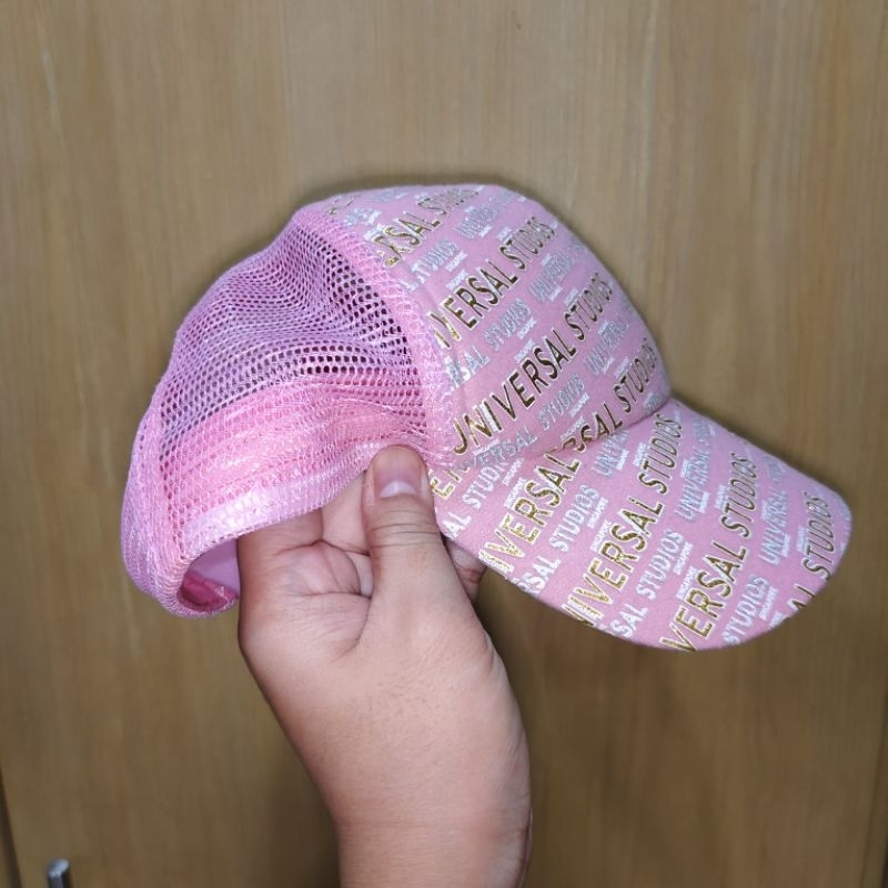 หมวกแก๊ปสีชมพู Universal Studios Singapore แท้