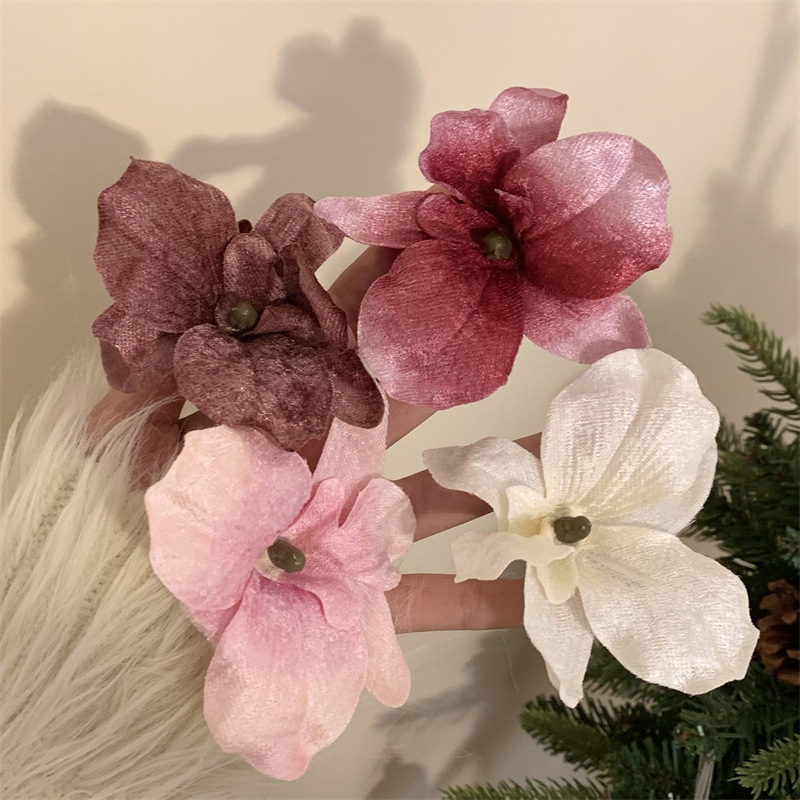 ในไทย💖กิ๊ฟติดผมกล้วยไม้ดอกไม้สีชมพูสไตล์เกาหลีInsแฟชั่นสําหรับผู้หญิงวันหยุดพักผ่อนเครื่องประดับผมแฟชั่น - รูปที่ 4