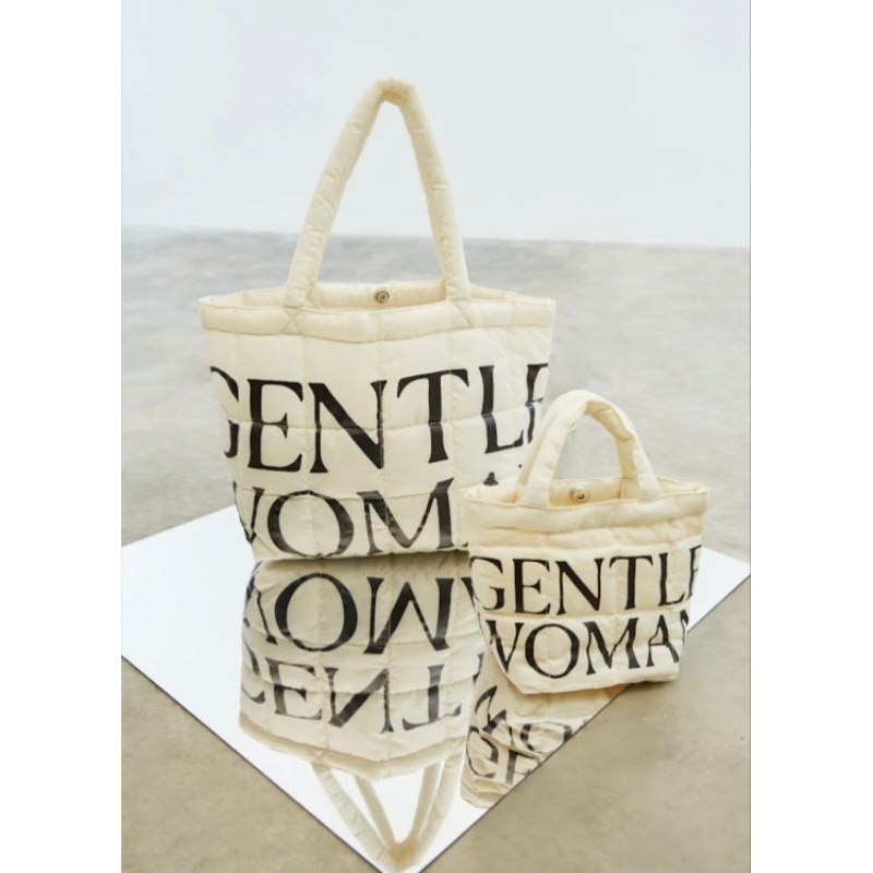 
GENTLEWOMAN SMALL PUFFER BAG

