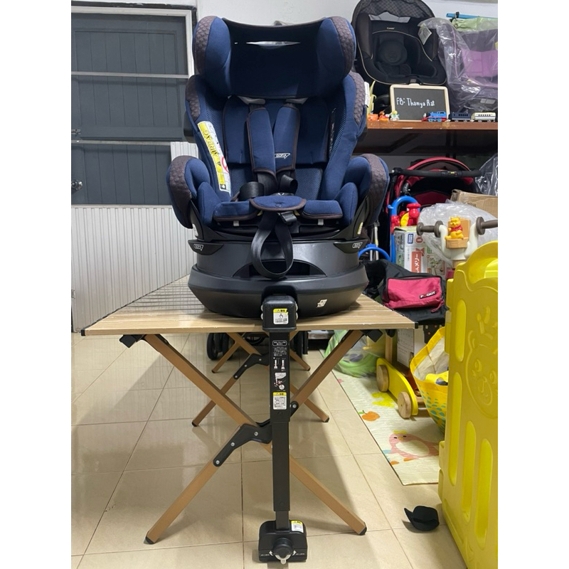 Aprica Fladea Grow ISOFIX สภาพสวย