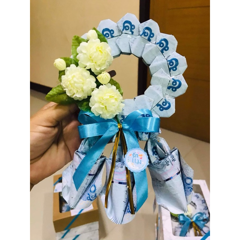 พวงมาลัย ของขวัญวันแม่ ที่แม่ถูกใจ 50/3