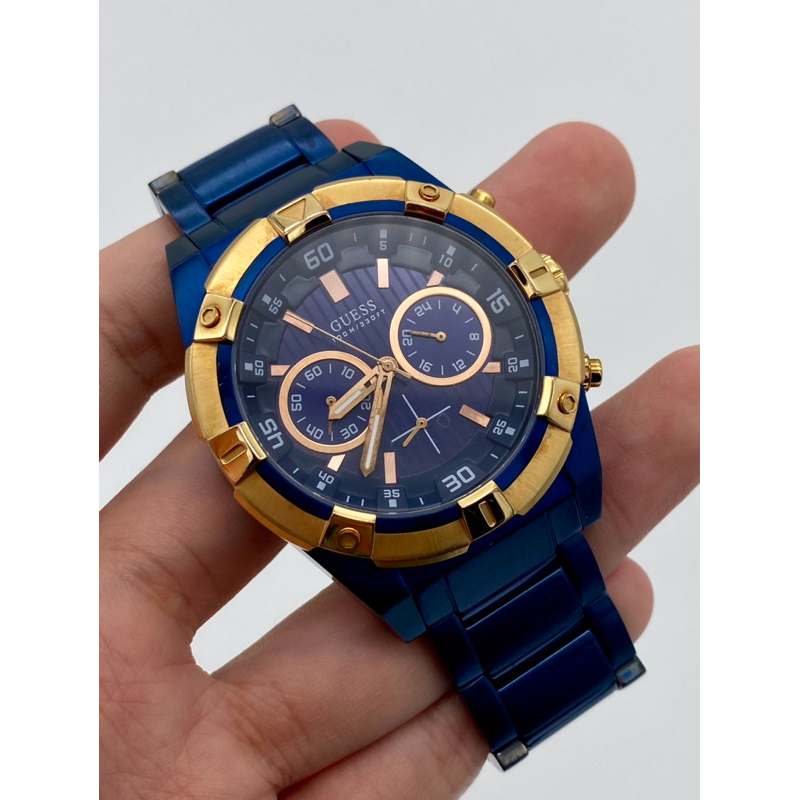 ขาย นาฬิกาผู้ชาย Guess