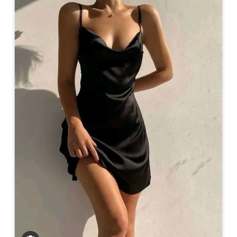 Brandy Melville Satin Dress Rare ขายเฉพาะ Shop Europe‼️