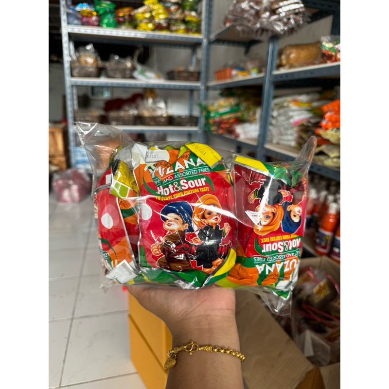 yuzana ยำถั่วพม่า 1pack (10pcs)