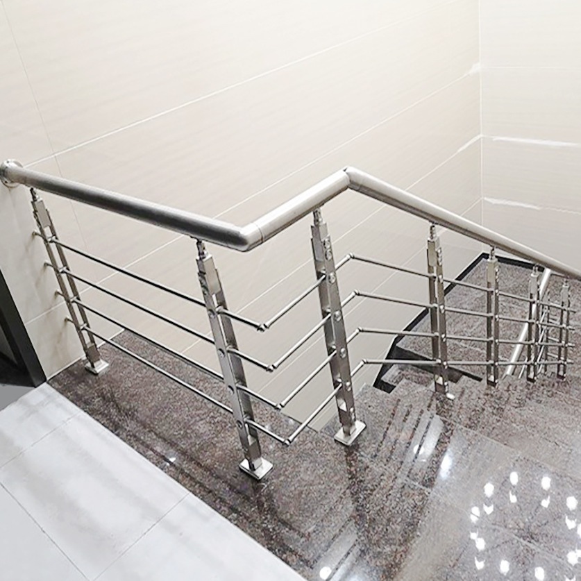 ราวบันได ราวบันไดสเตนเลส เสาบันไดสเตนเลส ราวบันไดสำเร็จรูป ราวบันไดสำเร็จรูปสเตนเลส ระเบียงกัน ระเบียงกันตกสเตนเลส 304 - รูปที่ 3