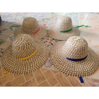 (แพค 10ใบ) หมวกสานใบลาน สีลาย ใส่งานบุญ กฐิน กันแดด