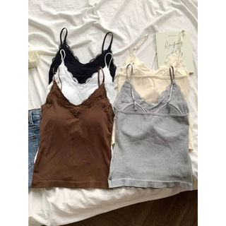 เสื้อสายเดี่ยวขอบลูกไม้น่ารัก สายปรับระดับได้มีฟองน้ำเย็บติดในตัว (2042)