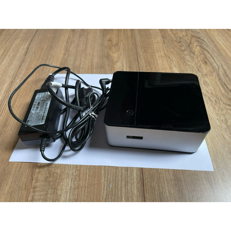 คอมมือสอง Mini PC - INTEL NUC Celeron 847 1.1 GHz,Ram 12 GB SSD Sata 120 GB พร้อม Windows 10 Pro แท้