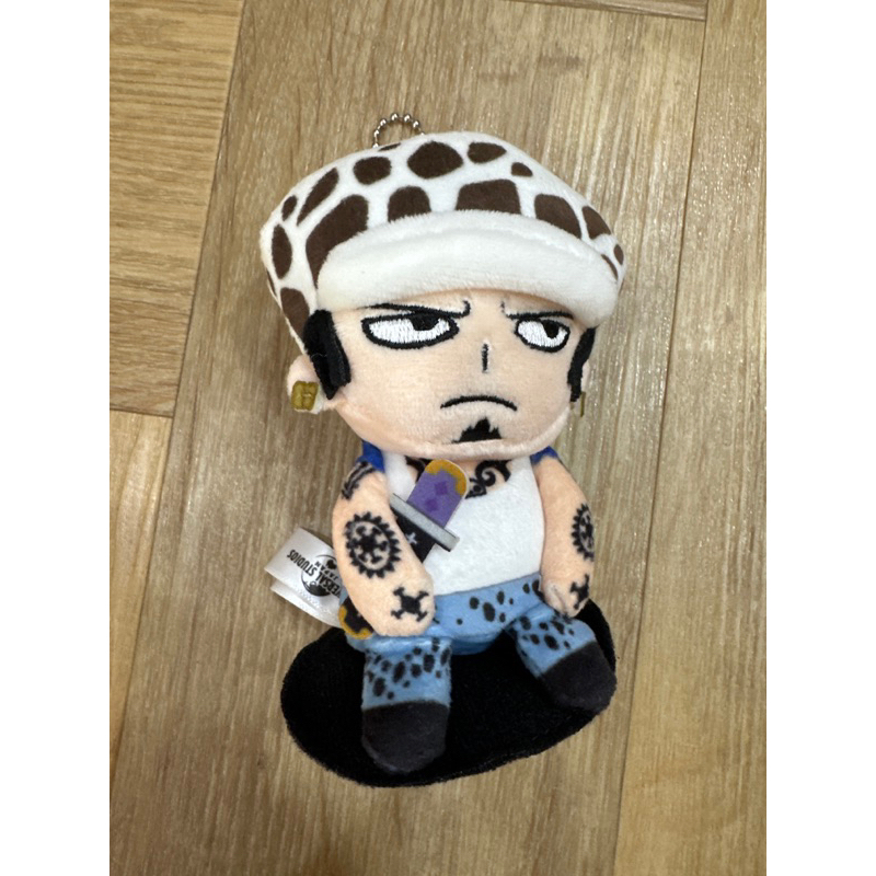 Trafalgar D. Water Law Collectible mascot one piece universal studio japan ของแท้จากสวนสนุกพร้อมส่ง 