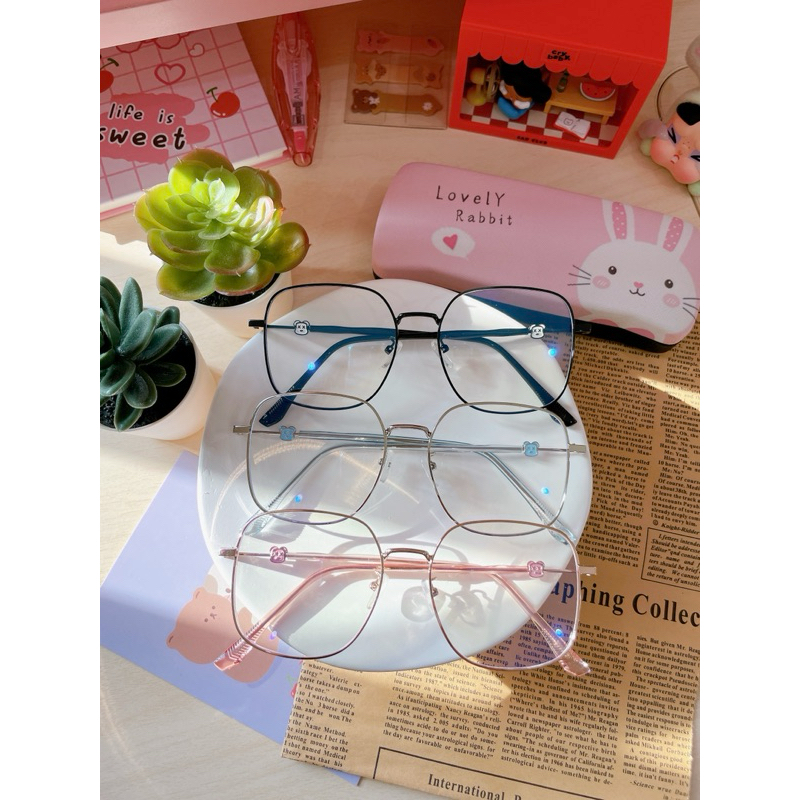 ( รหัส AB07 ) แว่นตากรองแสง ทรงโอเวอร์ไซค์ สี่เหลี่ยมโค้ง ขาน้องหมี