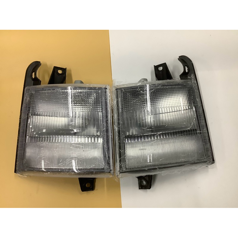 ไฟมุมFN627 MITSUBISHI