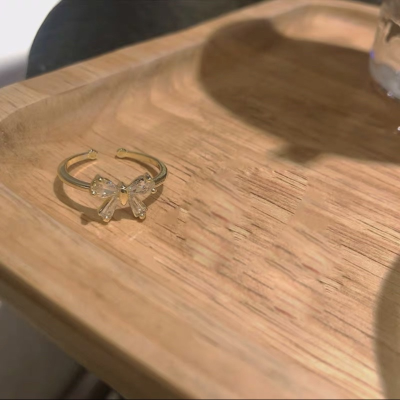 Sweetssparkles แหวน แหวนเกาหลี แหวนผู้ใหญ่ ชุบทอง 14k ประดับเพชร cz สีขาว size 51-52 R00005