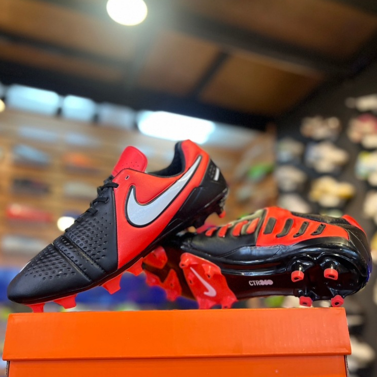 รองเท้าฟุตบอล รองเท้าสตั๊ด NIKE CTR360 III ACC FG แถมฟรี ดันทรง ถุงผ้า กล่อง