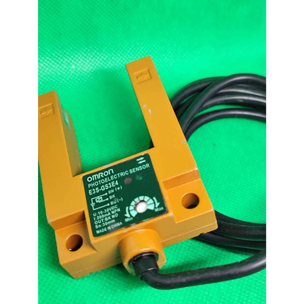 พร้อมส่ง‼️E3S-GS3E4 E3S-GS30 Photoelectric Switch 3สาย NPN NO เซ็นเซอร์ก้ามปู