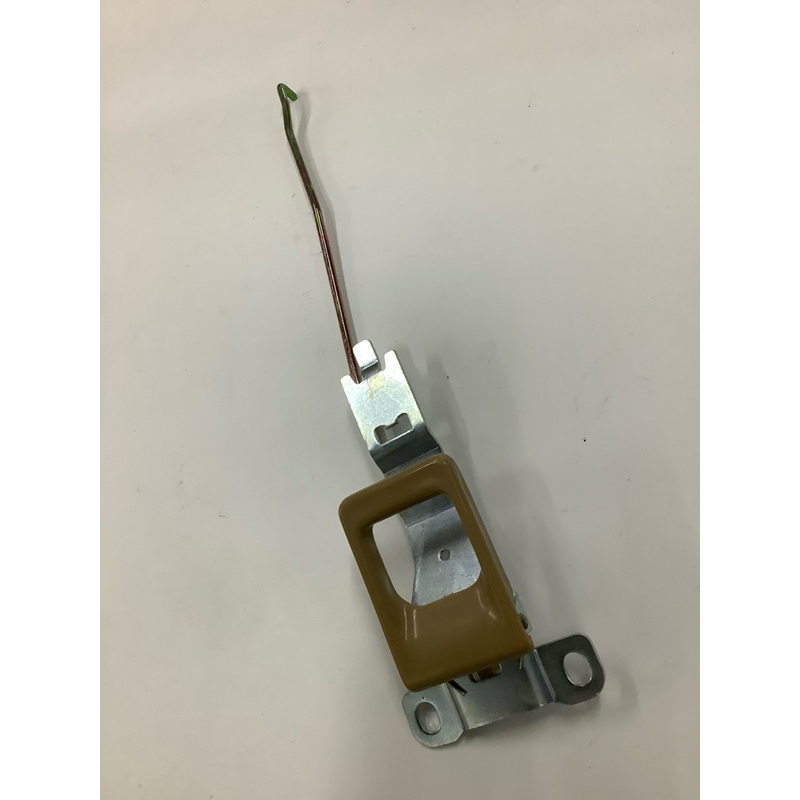 มือเปิดใน FN527 , จานรองมือเปิดใน FN527 FUSO MITSUBISHI